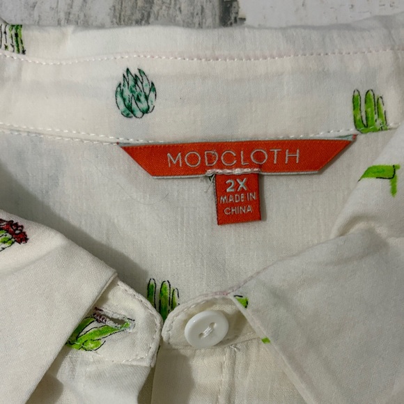 Modcloth White Cactus Print Button Down Shirt Size 2X - Picture 7 of 11